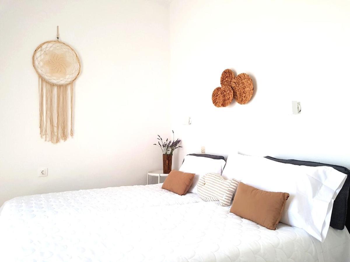 Greekowl Apartments Скиатос Екстериор снимка